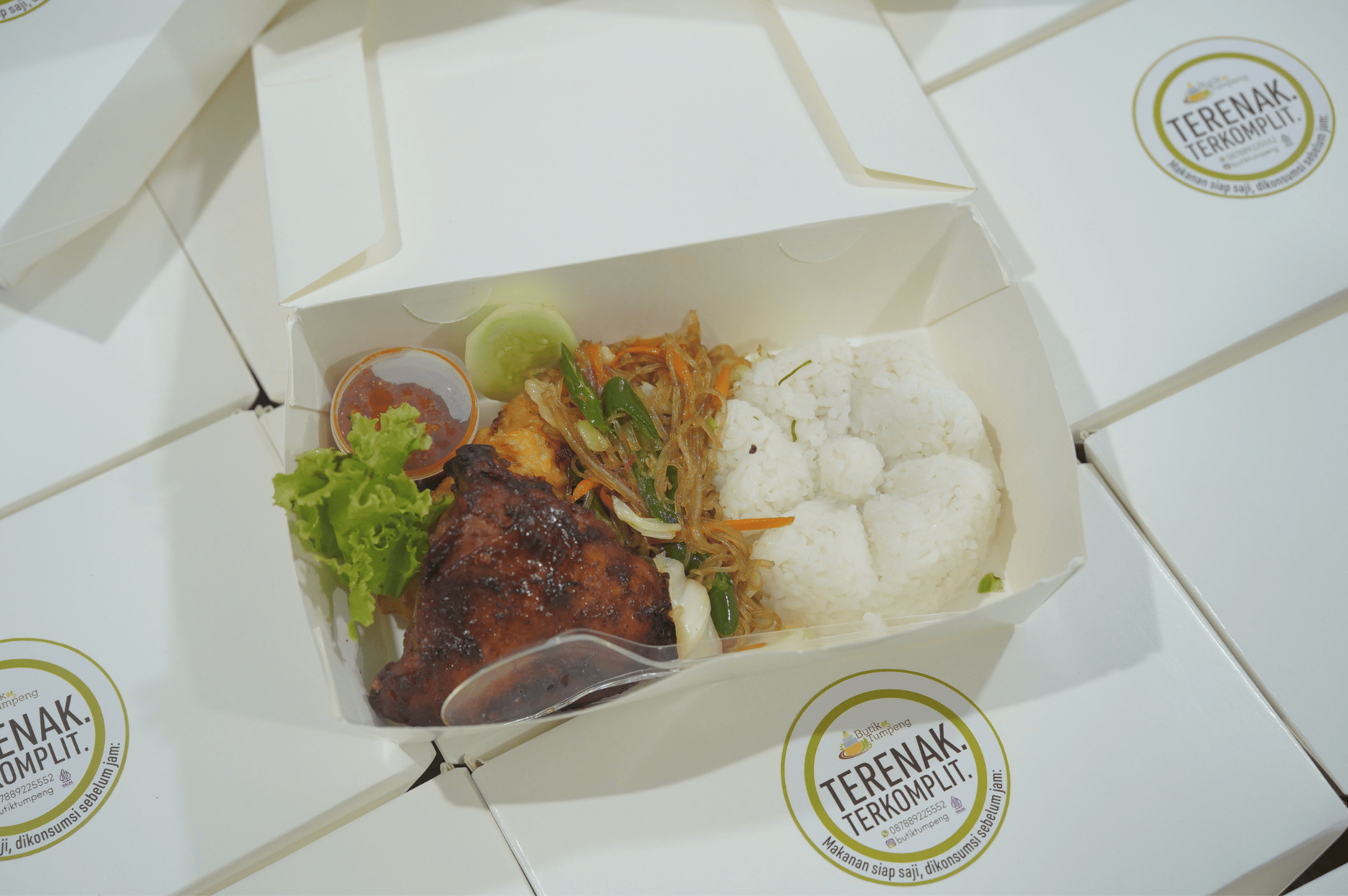 Nasi Daun Jeruk Bu Eko
