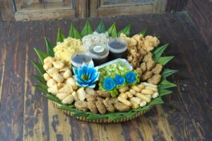 Pempek (tampah kecil)